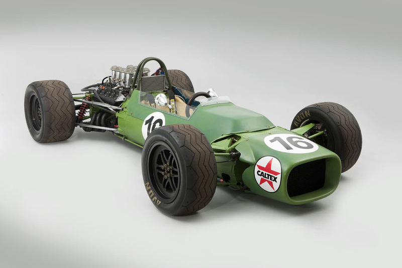 Most image come from v12matras.com. I spent way too much time there today.